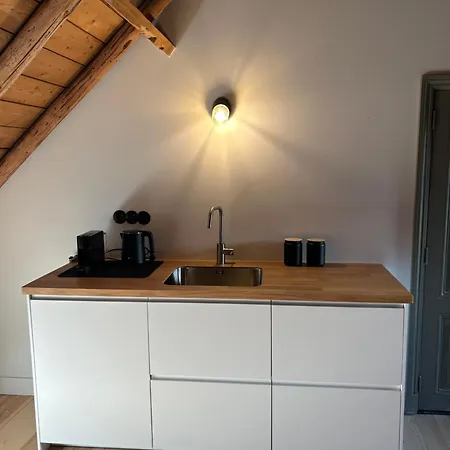 Slapen In Lejlighed *