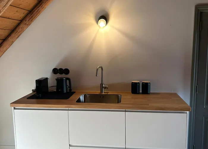 Slapen In Apartment *